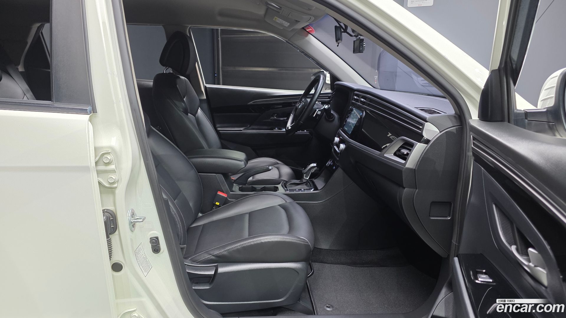 KG Mobility KORANDO Gasoline 1.5 2WD C3 Plus