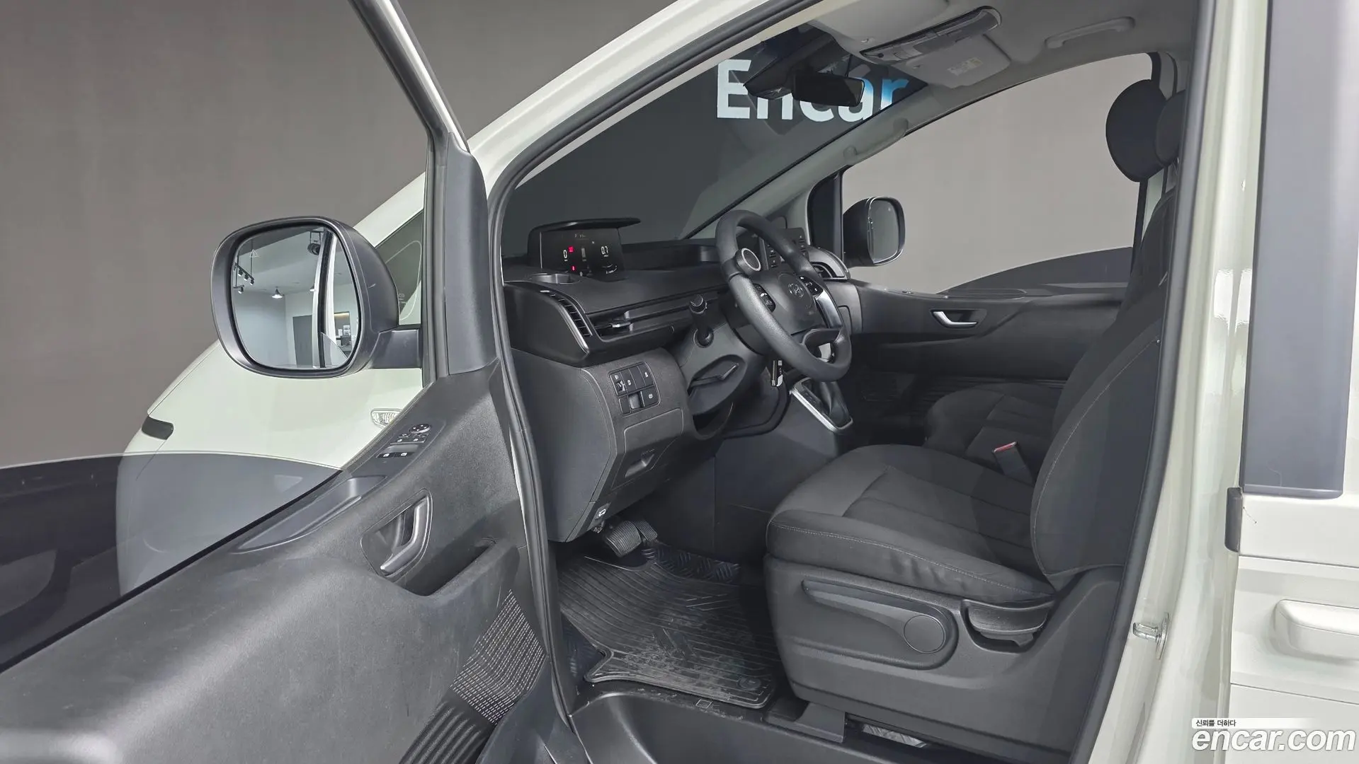 Hyundai Staria Cargo 3-Seater 2021