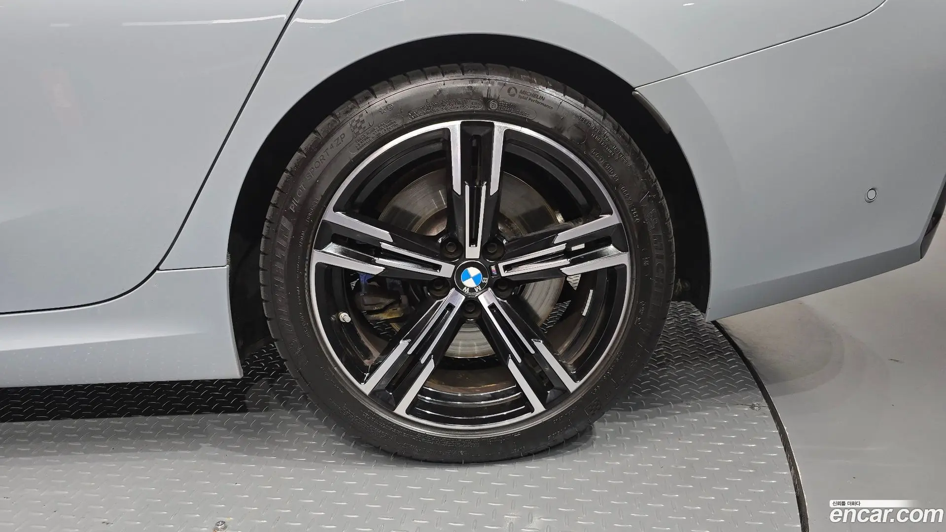 BMW 3-Series 320i M Sport 2023