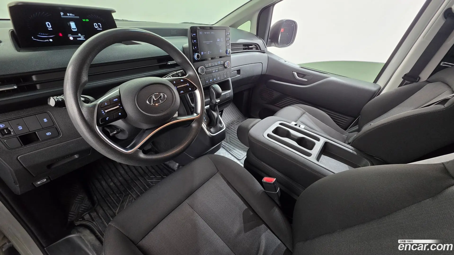 Hyundai Staria Cargo 3-Seater 2021