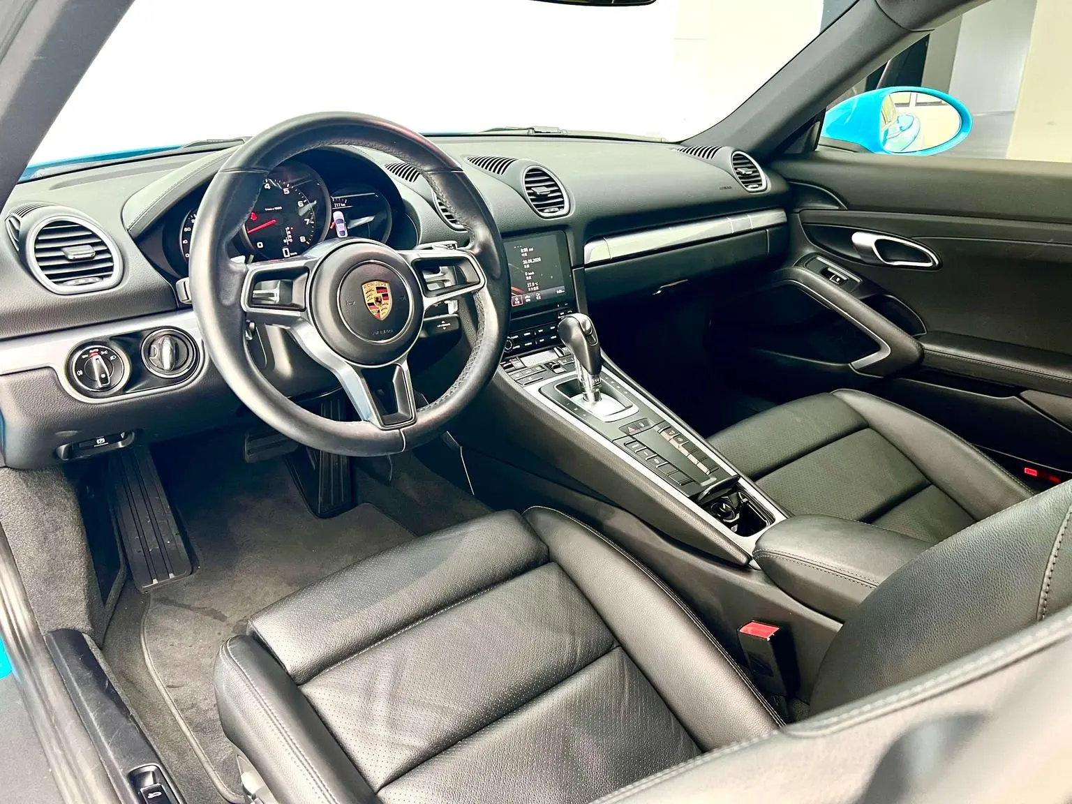 Porsche 718 2018 Cayman 2.0T