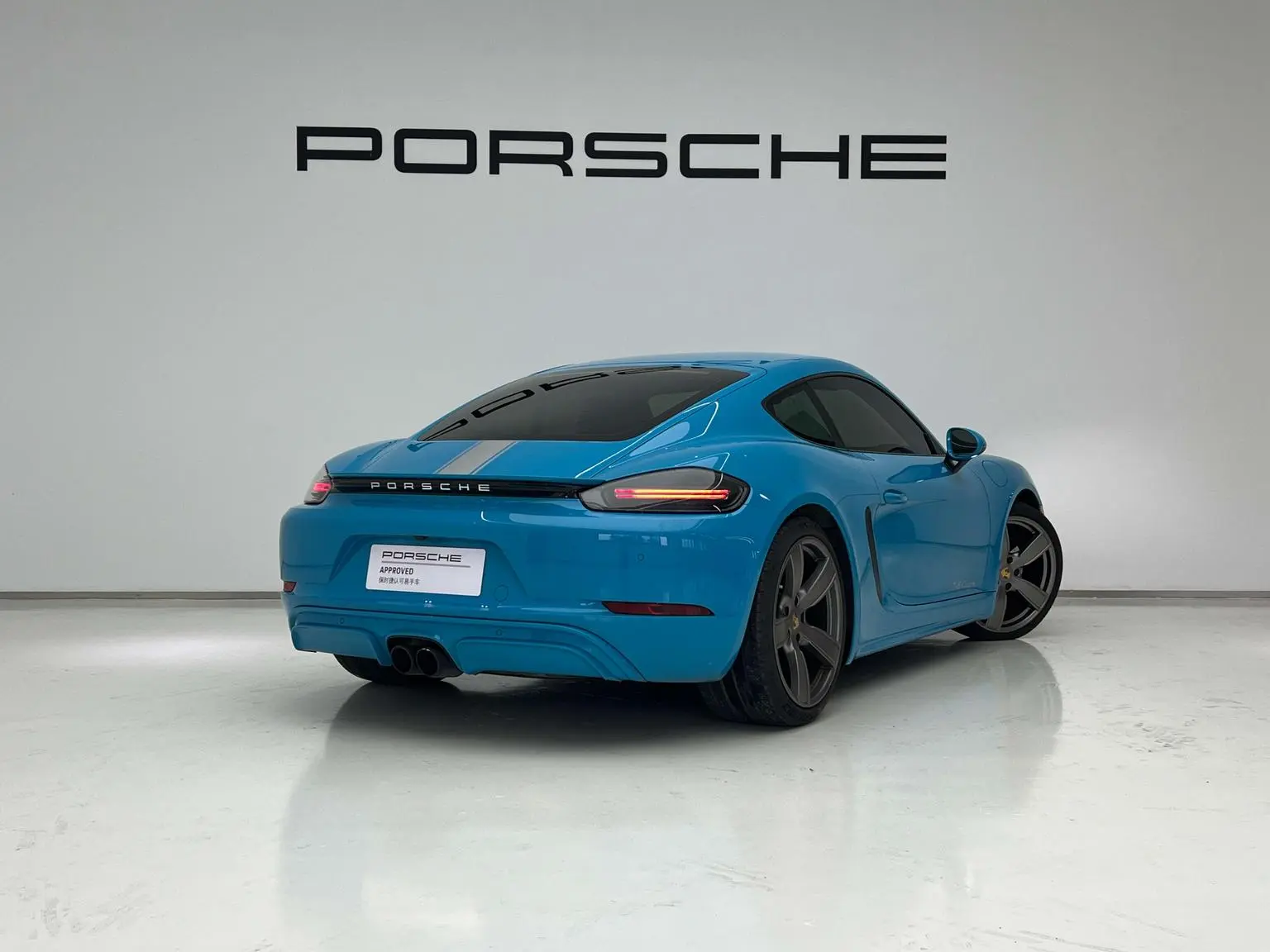 Porsche 718 2018 Cayman 2.0T