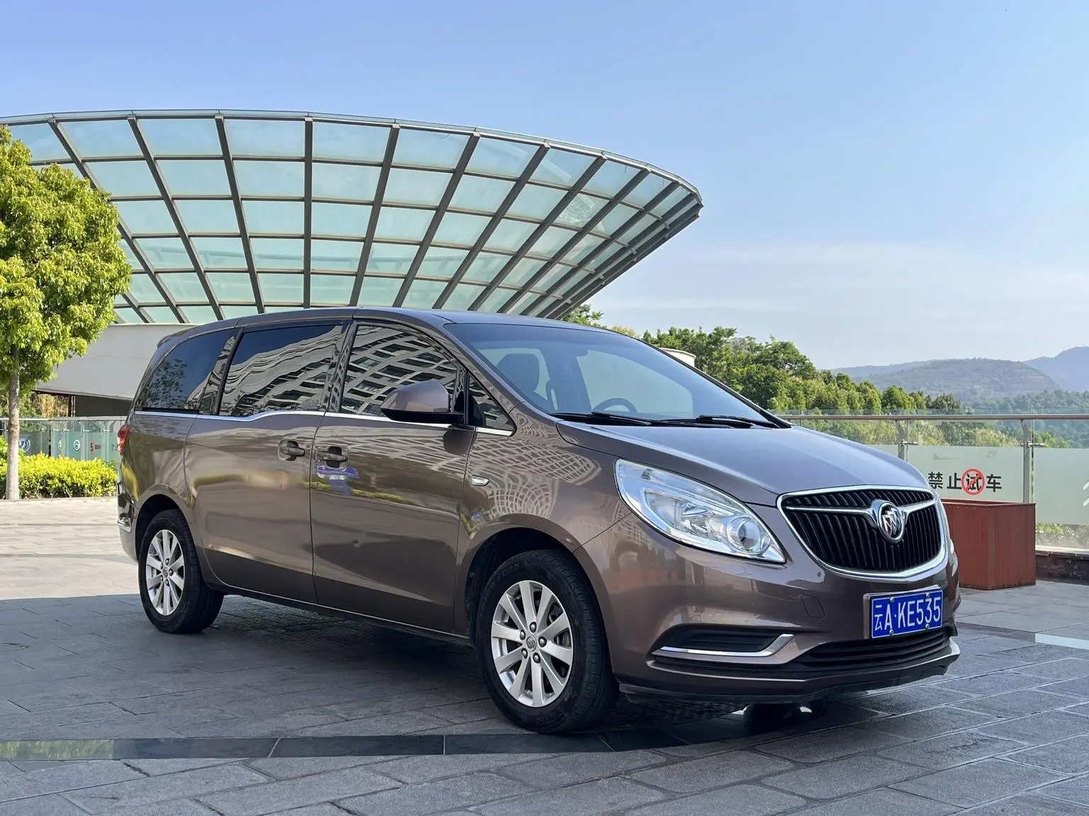 Buick GL8 2018 28T Comfort China VI