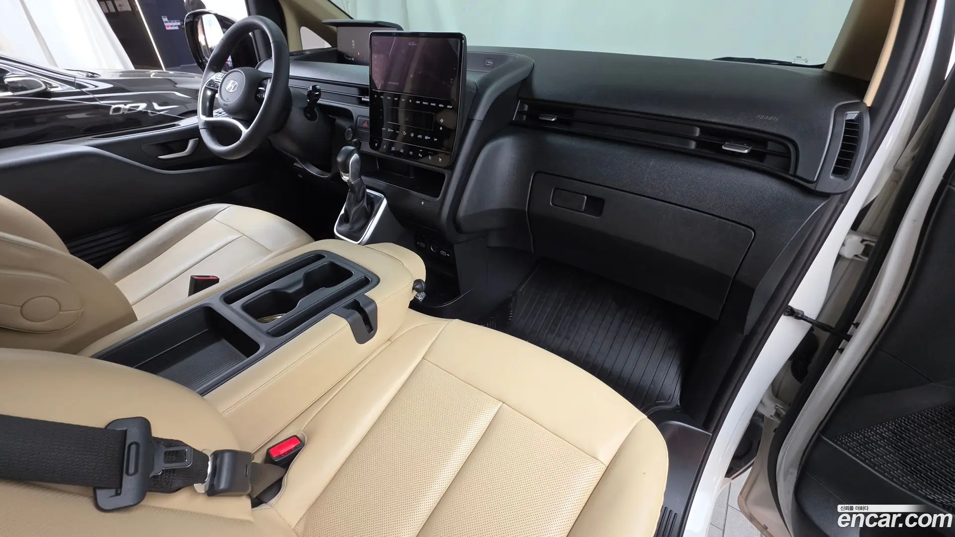 Hyundai Staria Cargo 3-Seater 2022