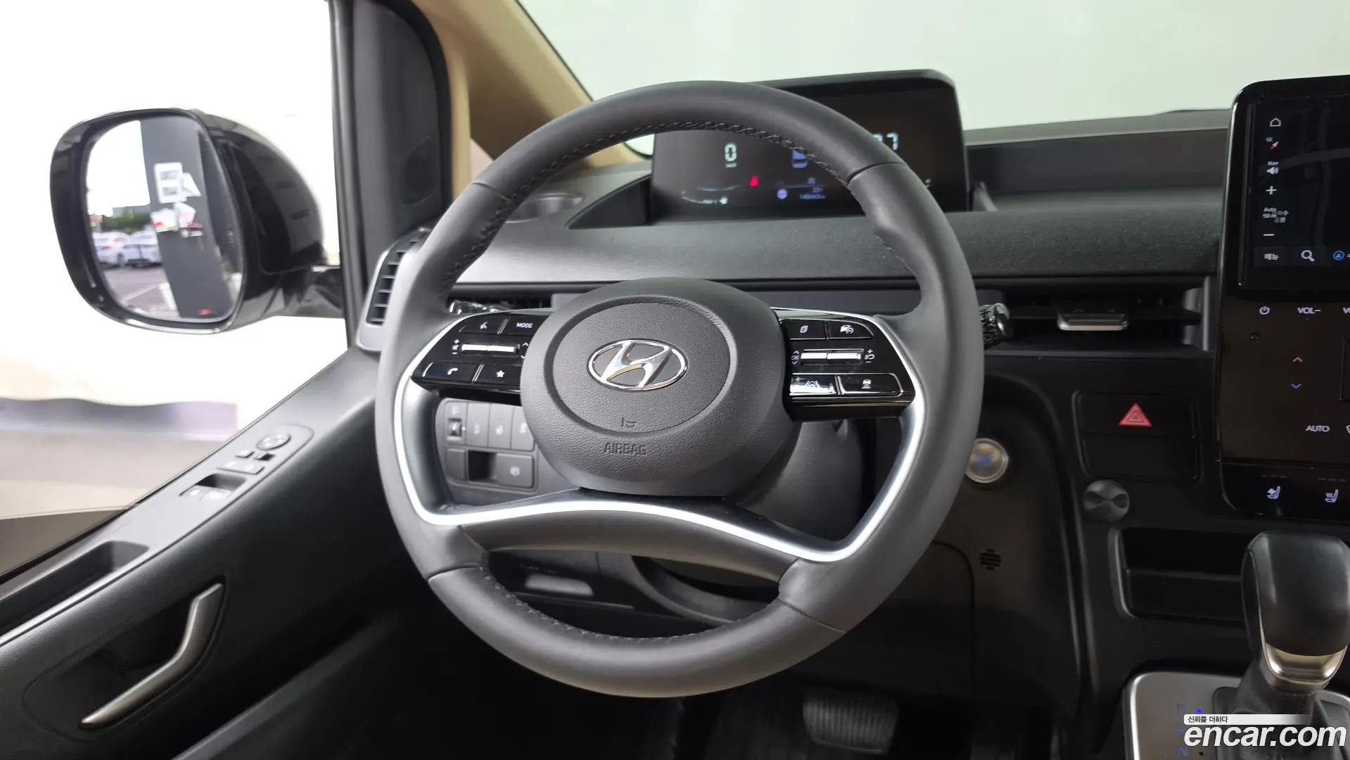 Hyundai Staria Cargo 3-Seater 2022