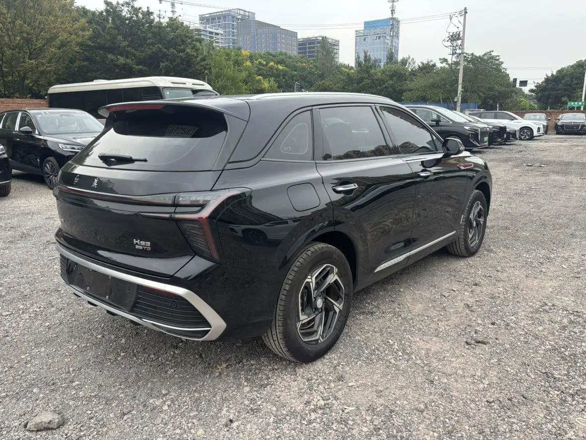 Hongqi HS3 2025 1.5T