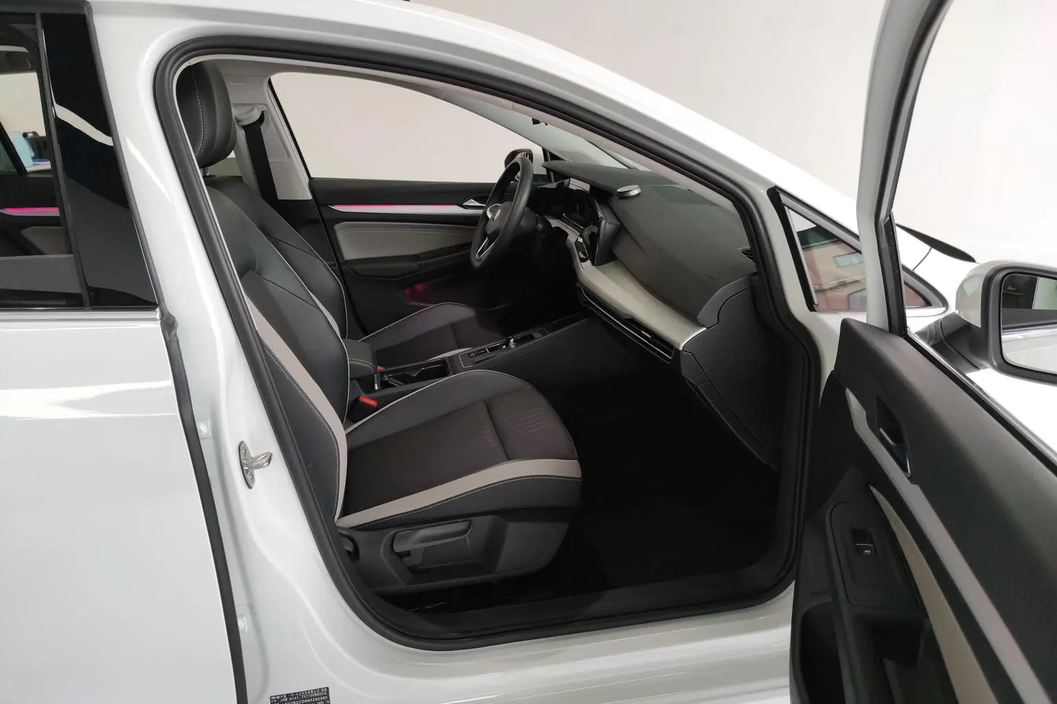 Volkswagen Golf 2021 280TSI DSG Pro