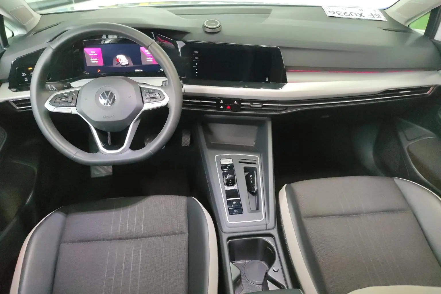 Volkswagen Golf 2021 280TSI DSG Pro