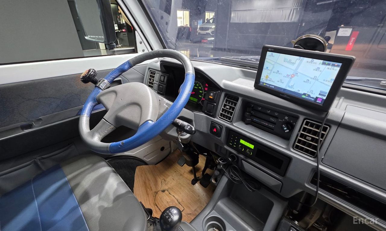 Chevrolet (GM Daewoo) New Labo refrigerated vehicle standard type 2017