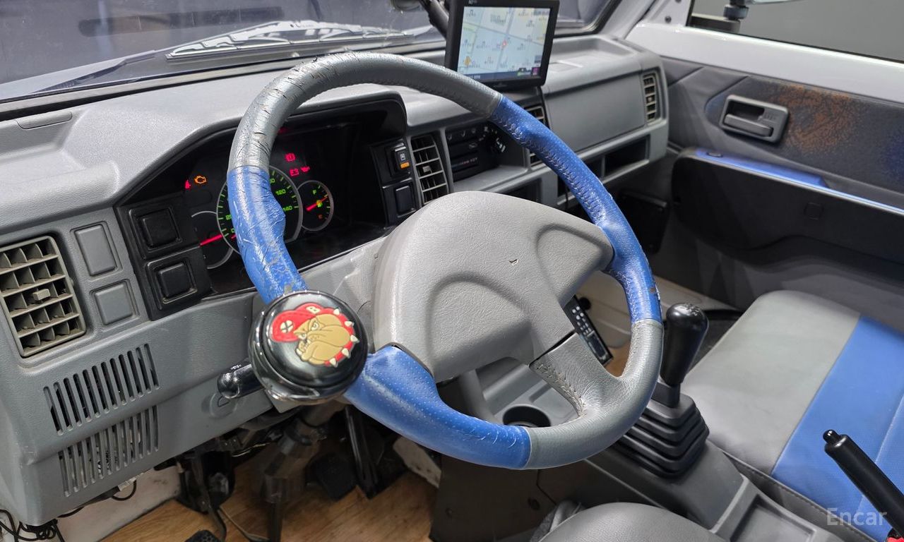 Chevrolet (GM Daewoo) New Labo refrigerated vehicle standard type 2017