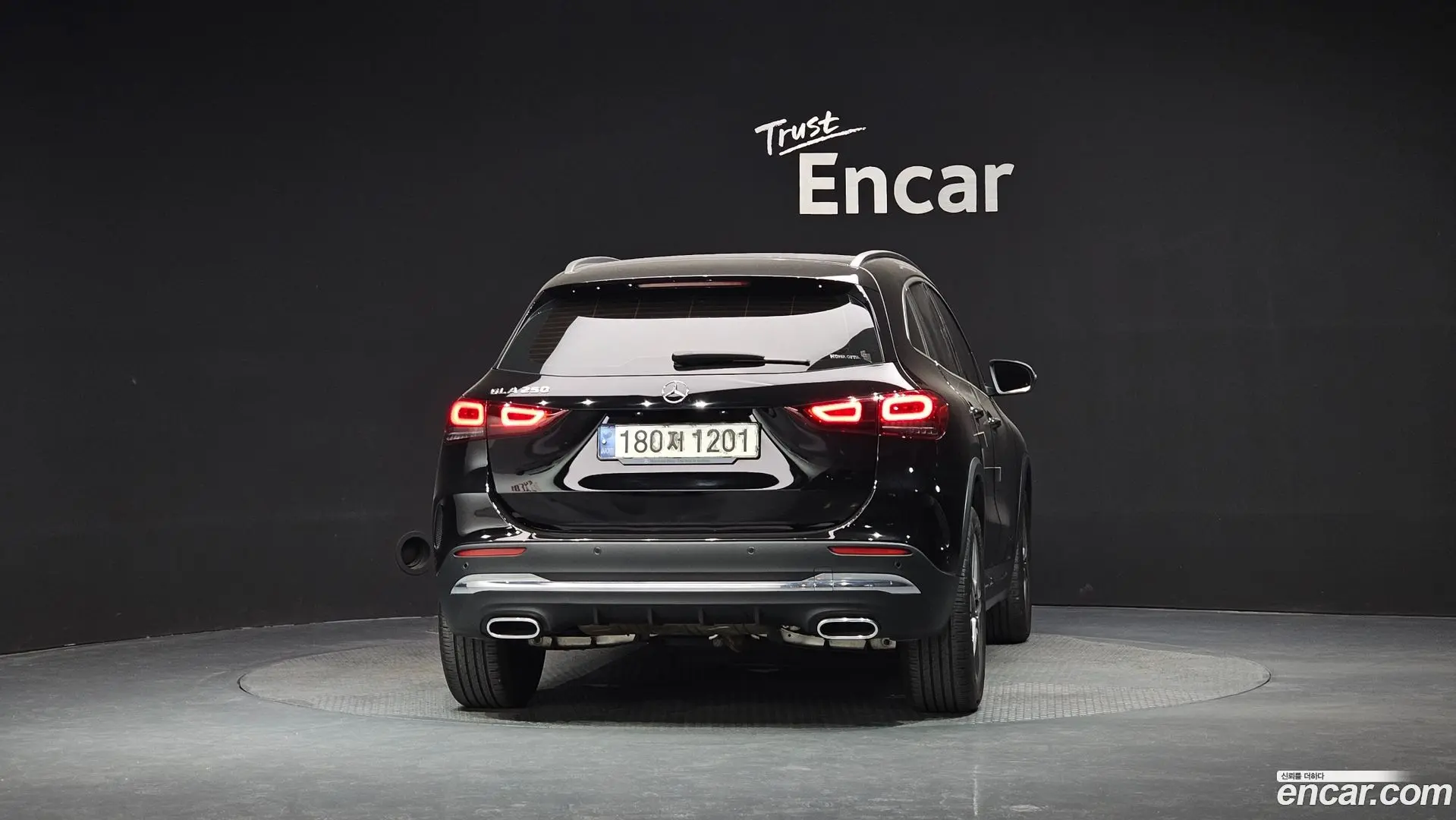 Mercedes-Benz GLA-Class GLA250 4MATIC 2020