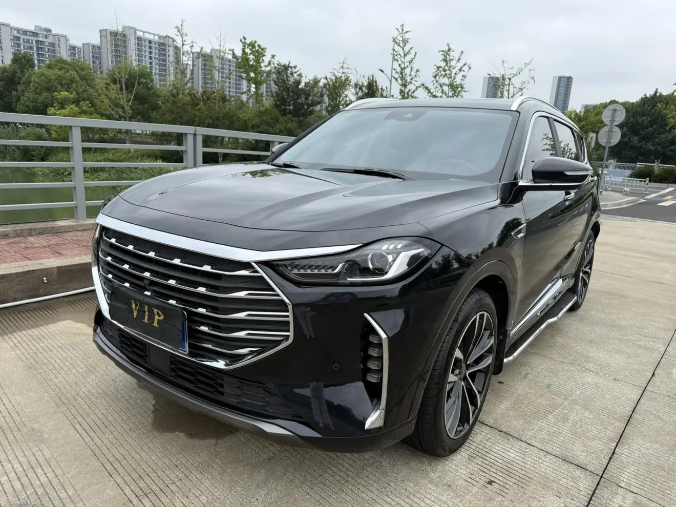 Jetour X70 PLUS 2022 1.6T DCT Pro+ 5 seat