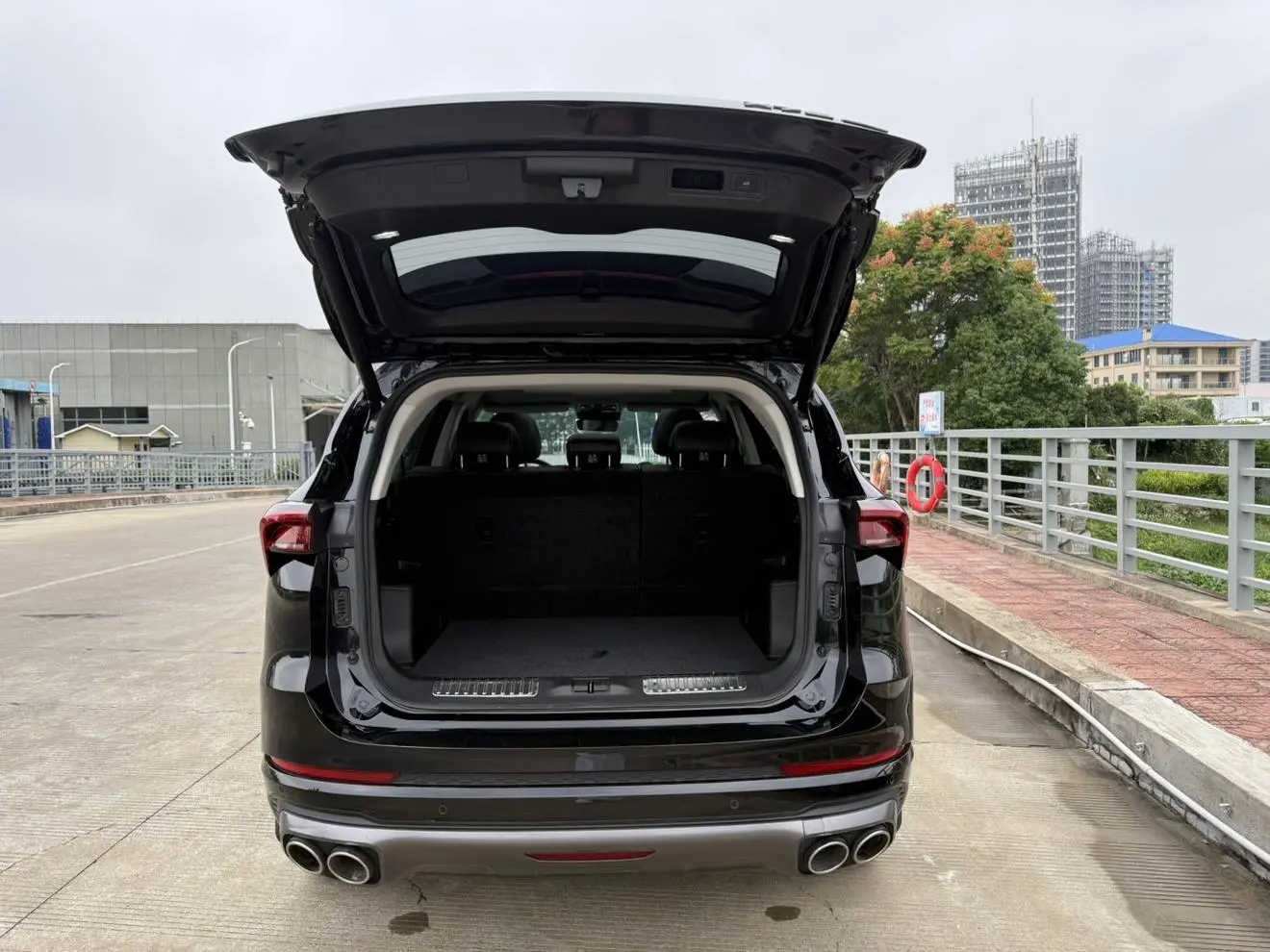 Jetour X70 PLUS 2022 1.6T DCT Pro+ 5 seat