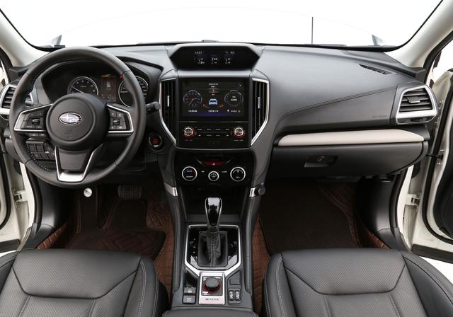 Subaru FORESTER Forester 2022 2.0i AWD Luxury EyeSight