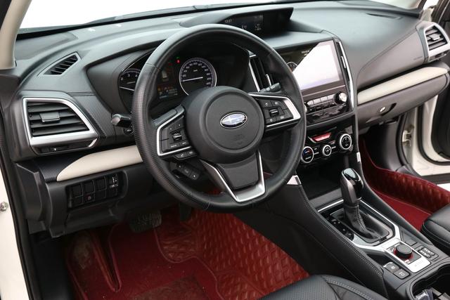Subaru FORESTER Forester 2022 2.0i AWD Luxury EyeSight