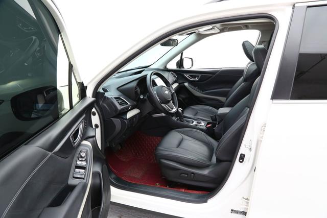 Subaru FORESTER Forester 2022 2.0i AWD Luxury EyeSight