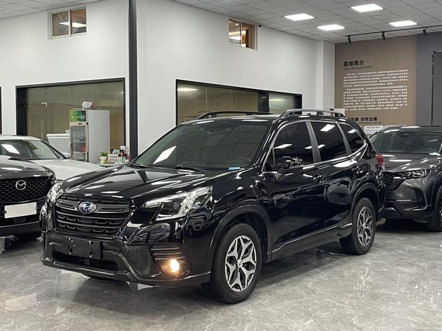Subaru FORESTER Forester 2022 2.0i AWD Luxury EyeSight