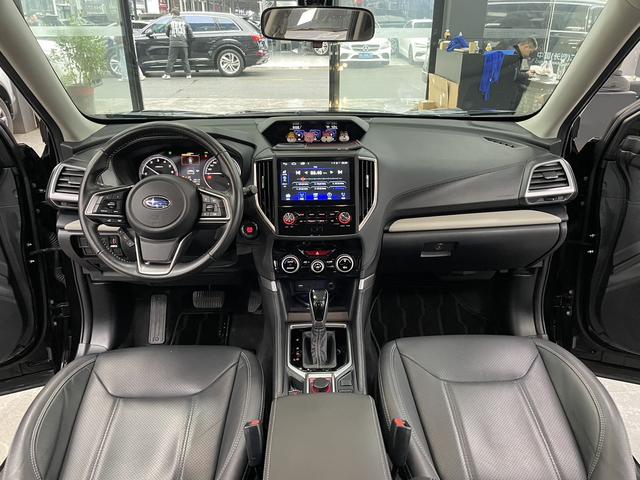 Subaru FORESTER Forester 2022 2.0i AWD Luxury EyeSight