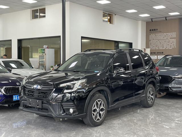 Subaru FORESTER Forester 2022 2.0i AWD Luxury EyeSight