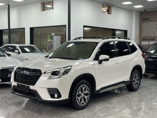 Subaru FORESTER Forester 2022 2.0i AWD Luxury EyeSight
