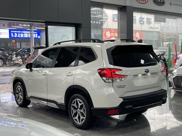 Subaru FORESTER Forester 2022 2.0i AWD Luxury EyeSight
