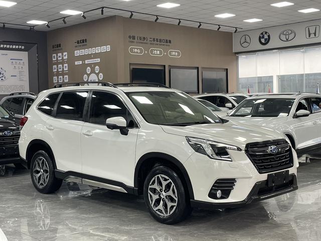 Subaru FORESTER Forester 2022 2.0i AWD Luxury EyeSight