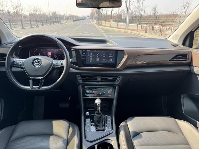 Volkswagen Tharu 2022 280TSI 2WD Luxury