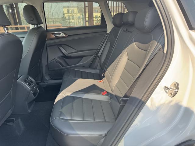 Volkswagen Tharu 2022 280TSI 2WD Luxury