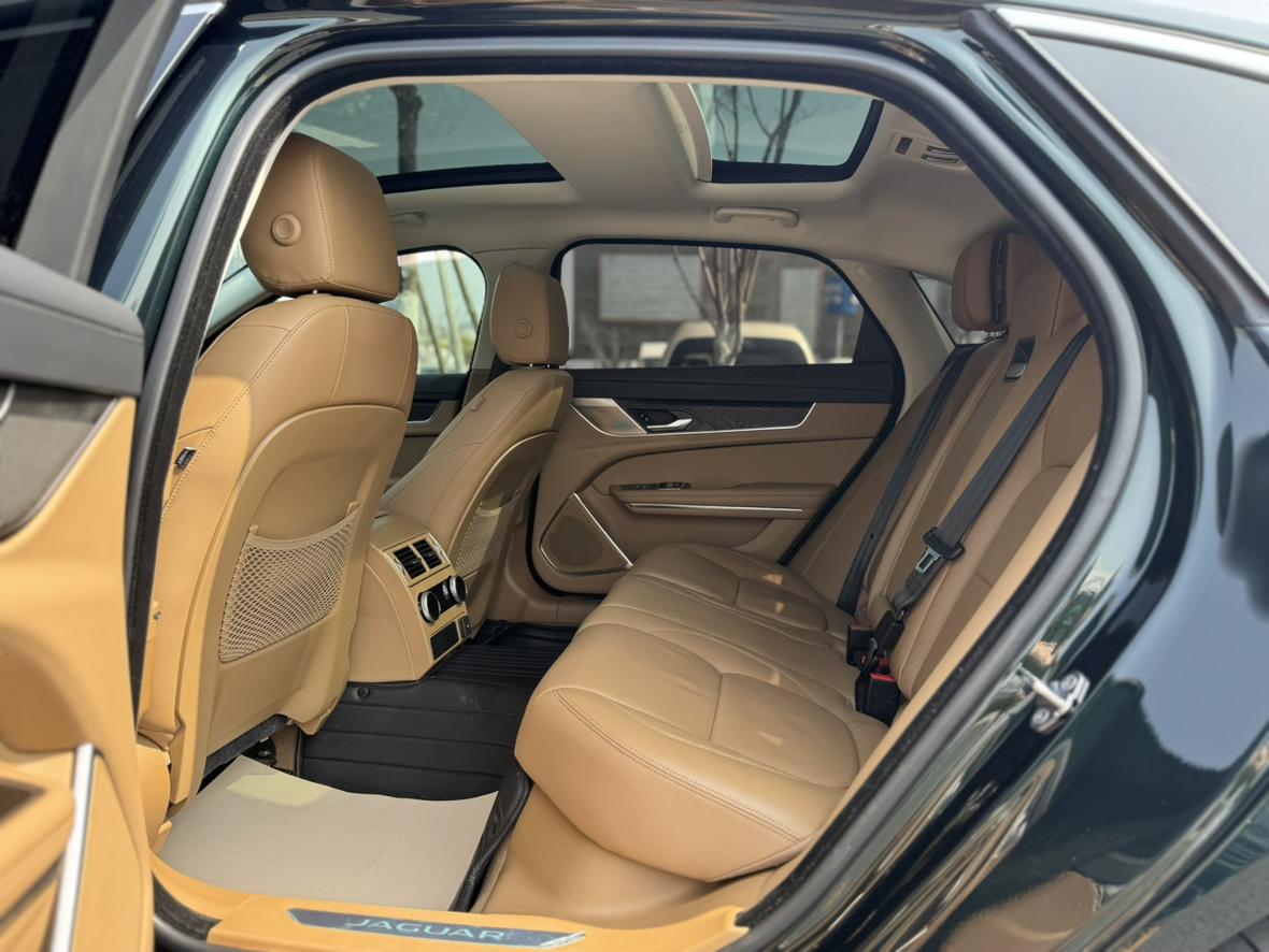 Jaguar XFL 2021 2.0T P250 2WD Premium Luxury