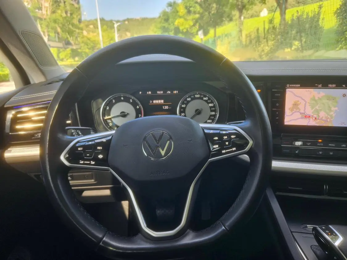 Volkswagen Touareg 2021 2.0TSI
