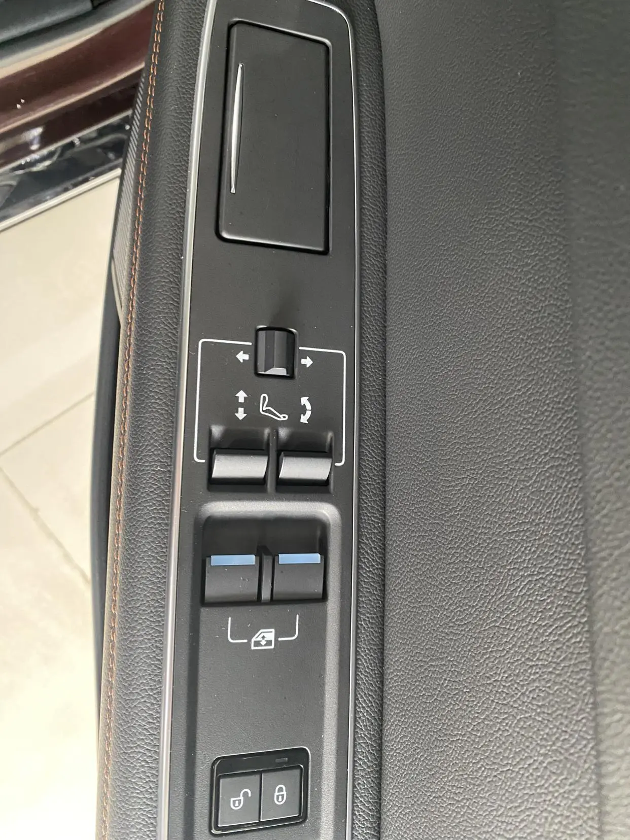 Jaguar XEL 2019 2.0T 200PS Premium Plus