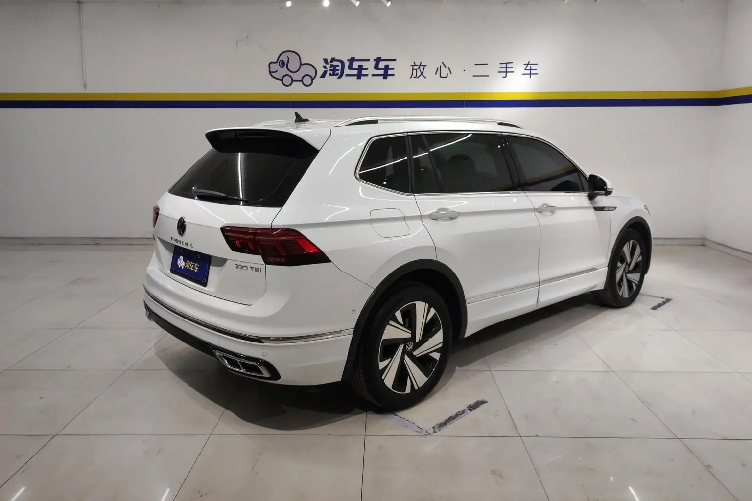 Volkswagen Tiguan L 2023 Facelift 330TSI 2WD R-Line Premium Enjoy