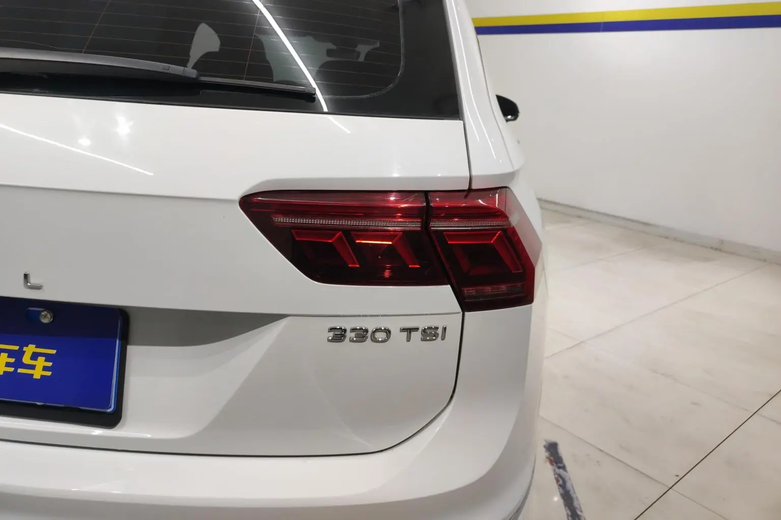 Volkswagen Tiguan L 2023 Facelift 330TSI 2WD R-Line Premium Enjoy