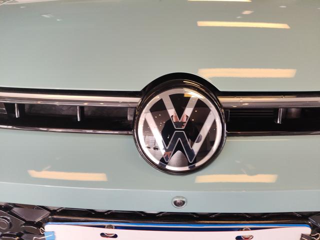 Volkswagen Passat 2025 Pro 380TSI Star Sky Dragon Premium