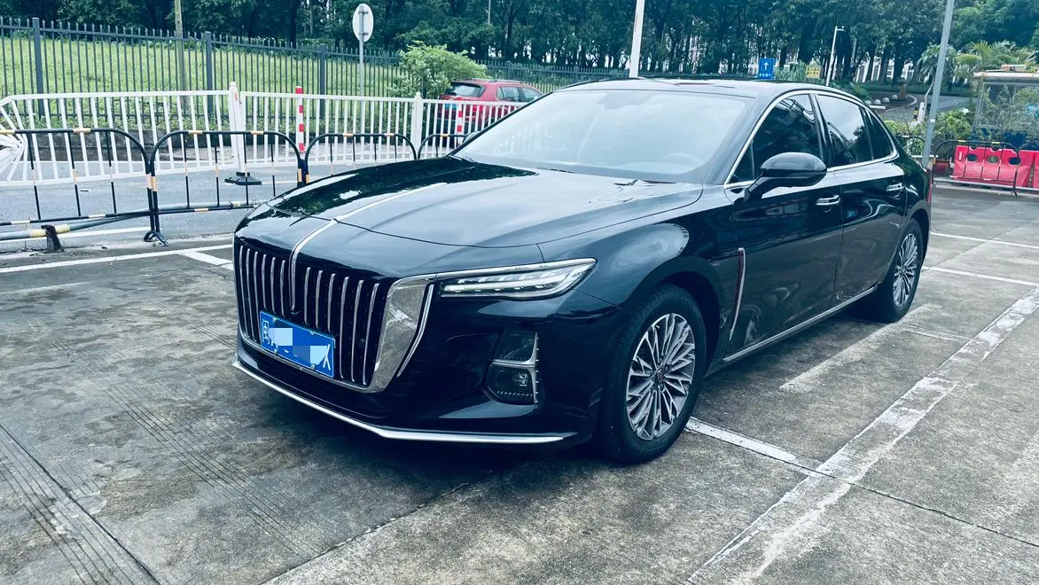 Hongqi H5 2024 1.5T DCT Smart Connected