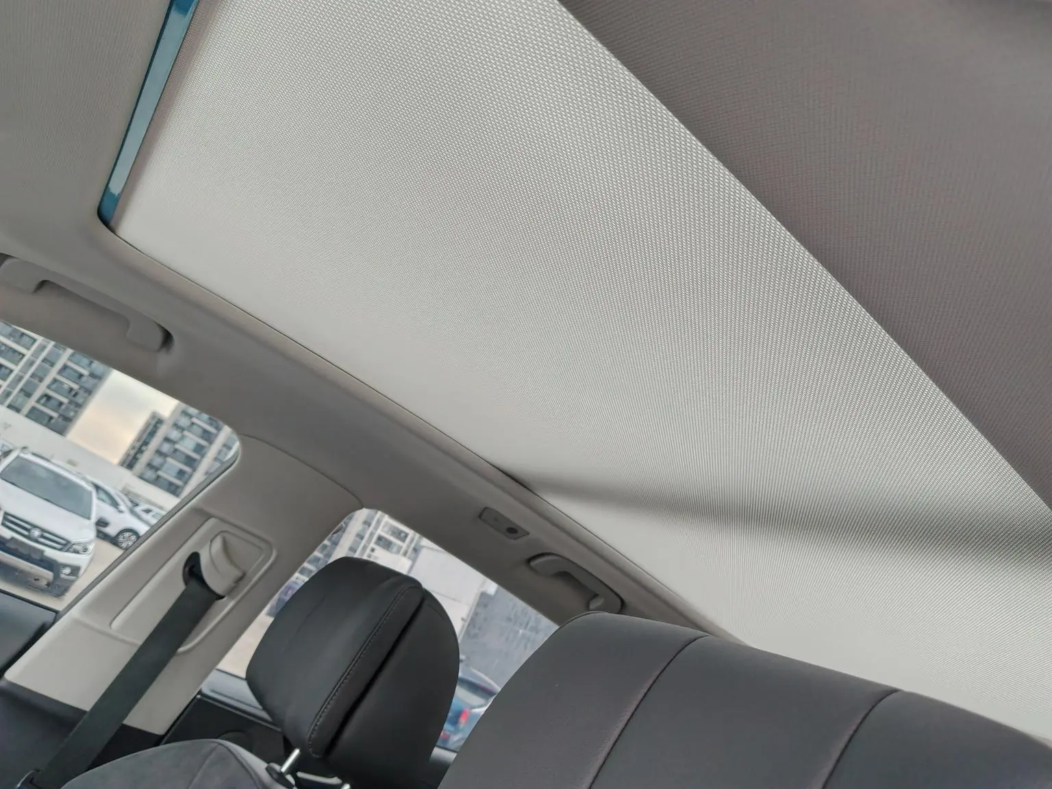 Hongqi HS5 2023 2.0T Pro