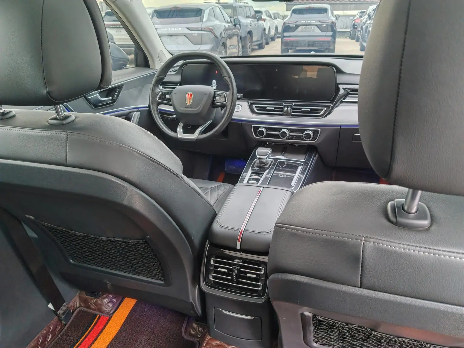 Hongqi HS5 2023 2.0T Pro