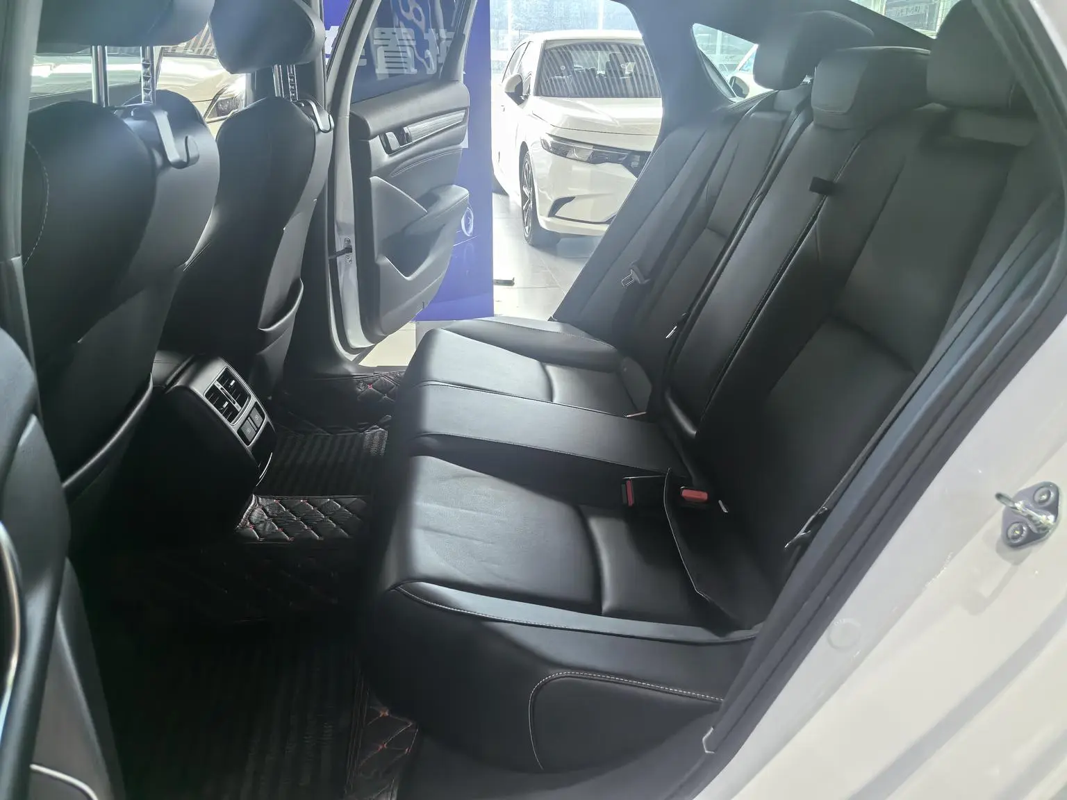 Honda Inspire 2022 260TURBO Refined