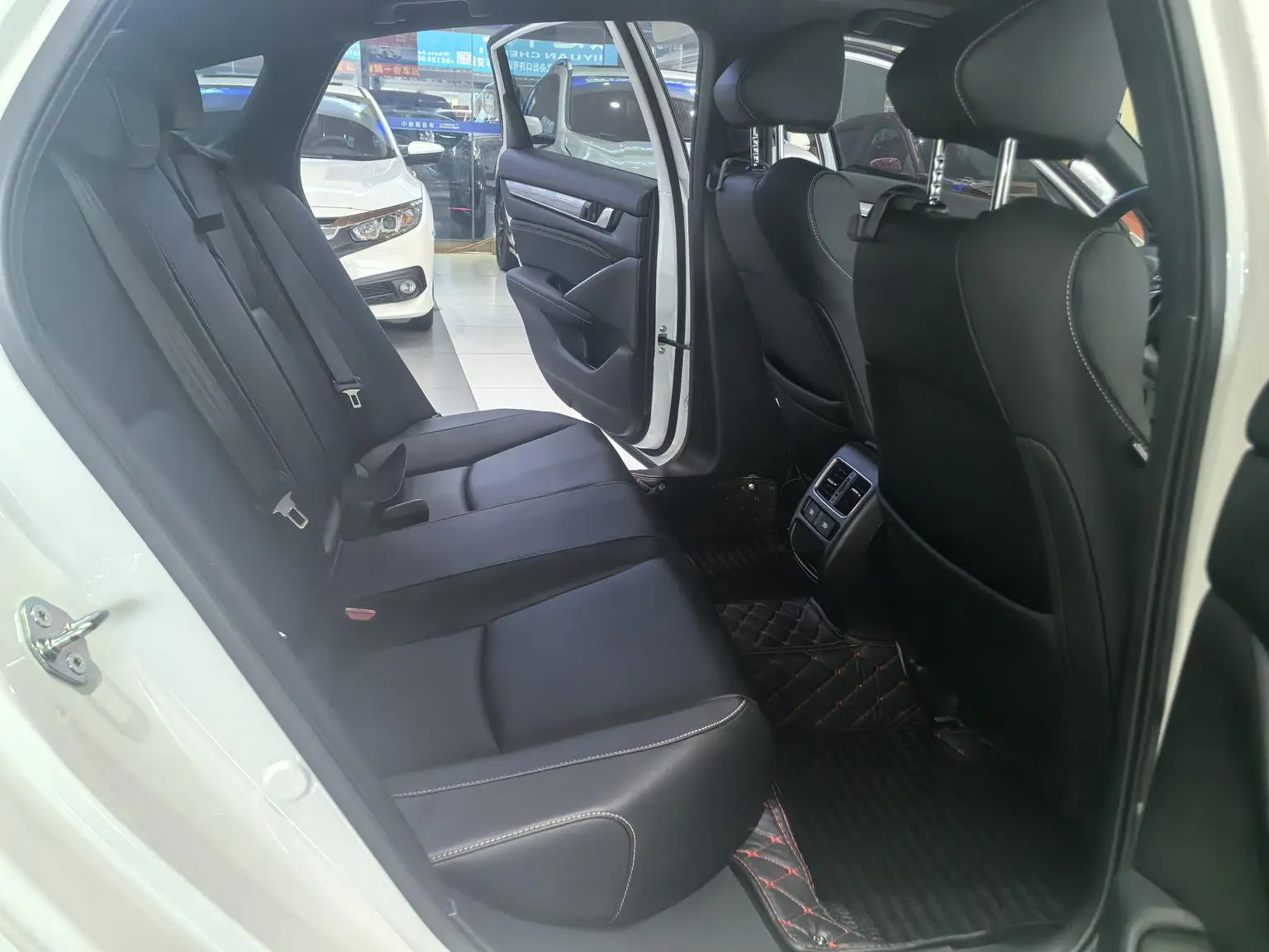 Honda Inspire 2022 260TURBO Refined