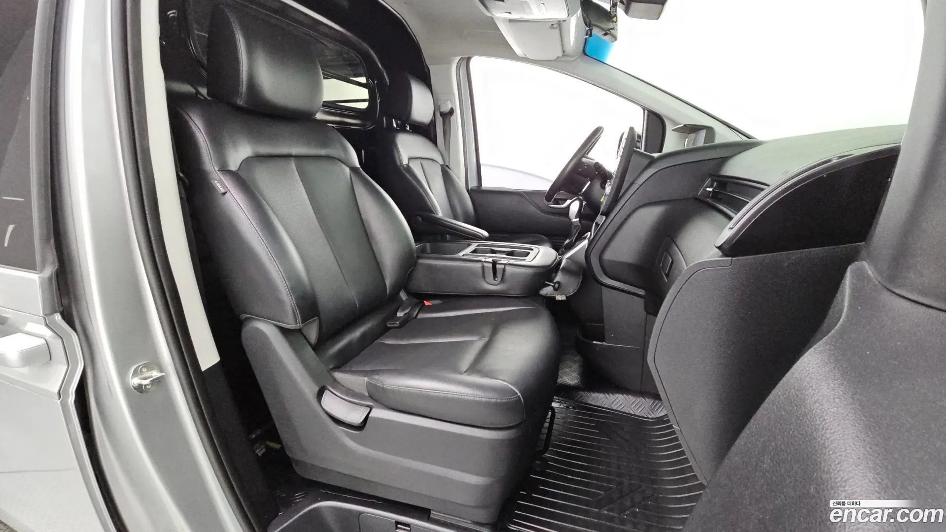Hyundai Staria Cargo 3-Seater 2021