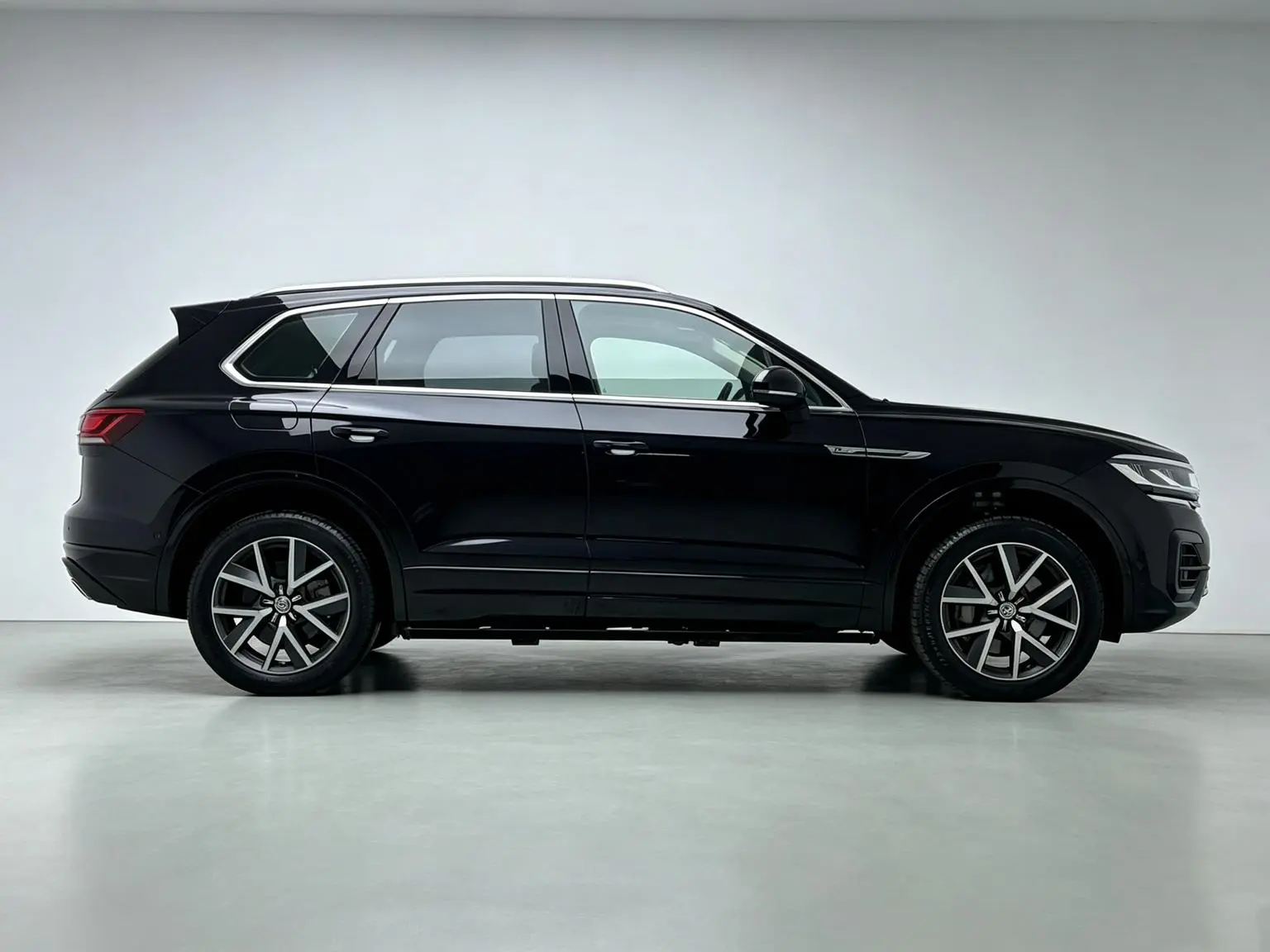 Volkswagen Touareg 2019 3.0TSI Sharp China VI
