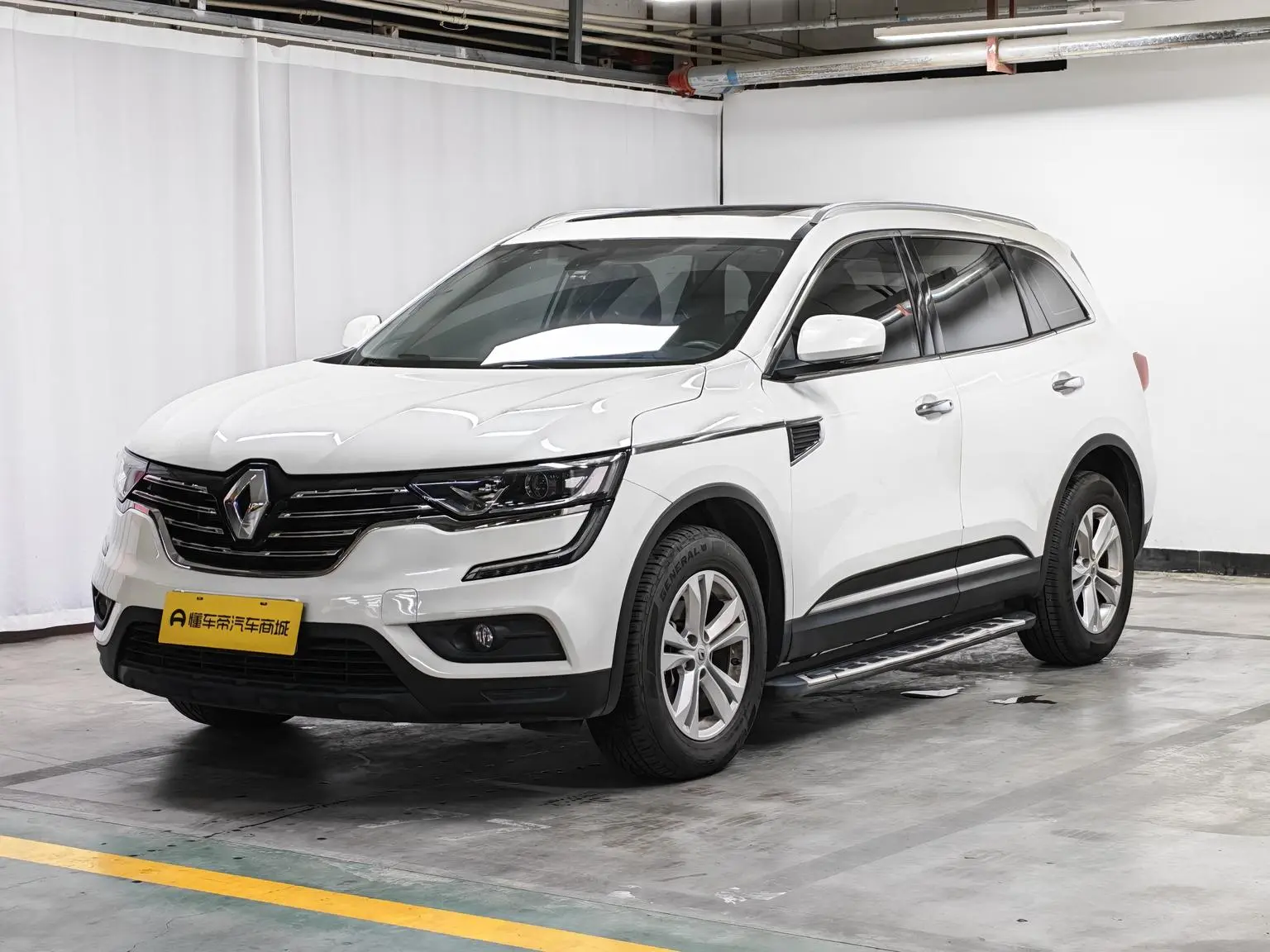Renault 2018 2.0L 2WD Leading