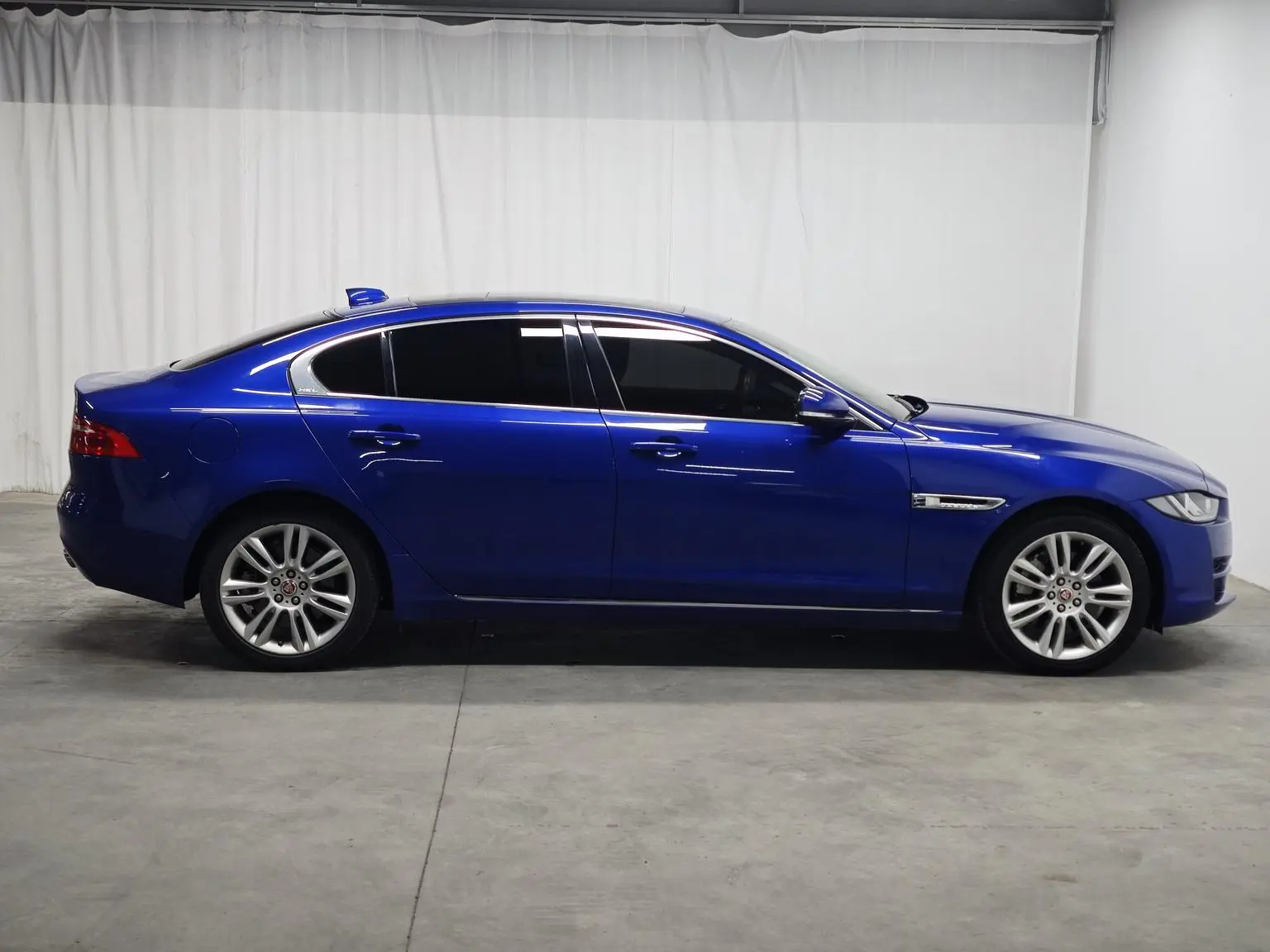 Jaguar XEL 2019 2.0T 250PS Premium Plus