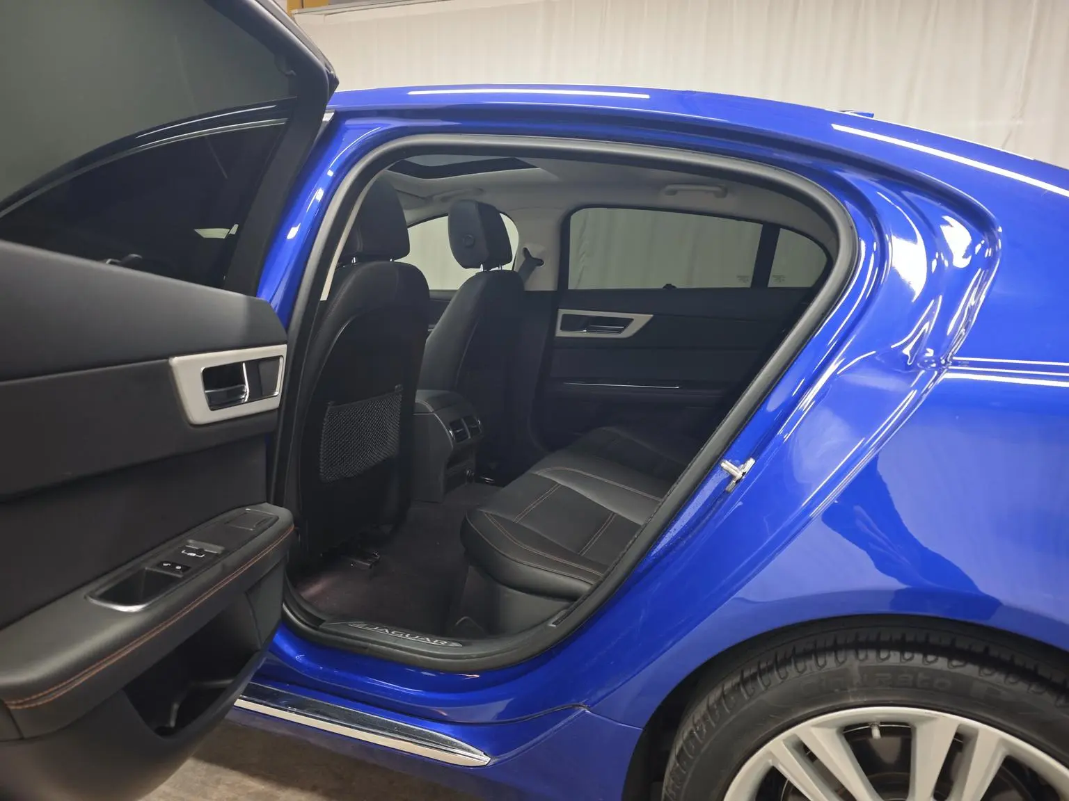 Jaguar XEL 2019 2.0T 250PS Premium Plus