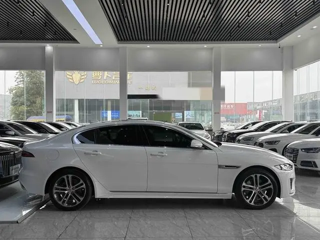 Jaguar XEL 2024 2.0T 250PS R-DYNAMIC S Progressive Sport