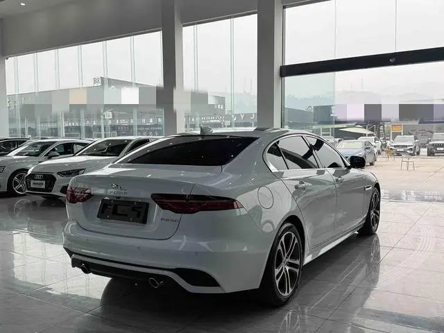 Jaguar XEL 2024 2.0T 250PS R-DYNAMIC S Progressive Sport