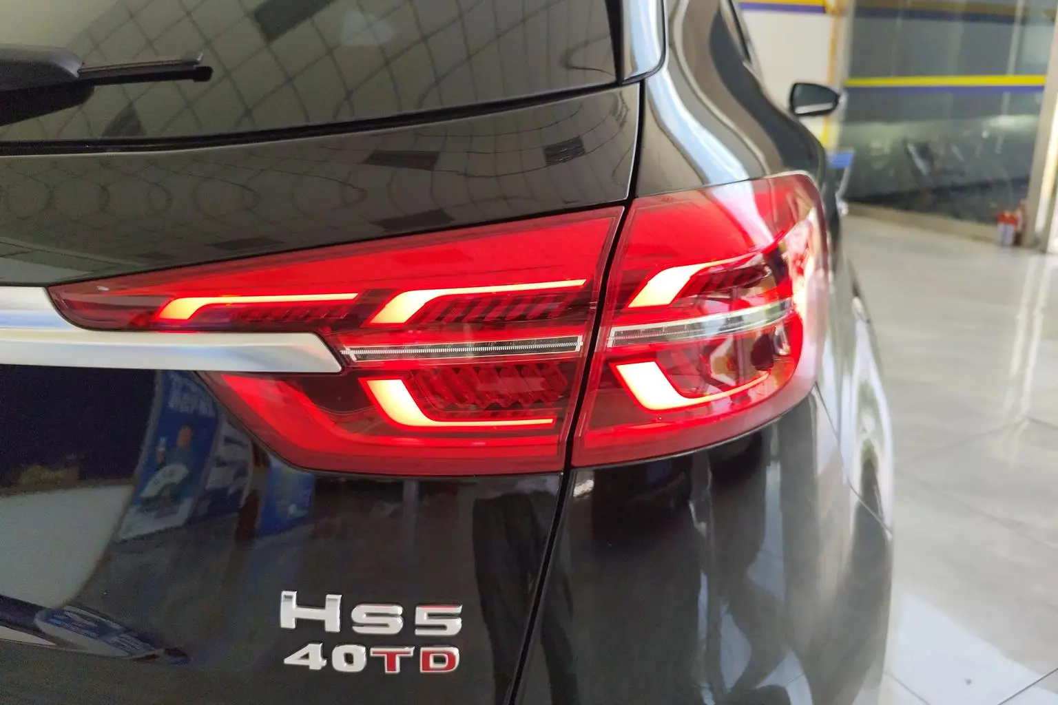 Hongqi HS5 2019 2.0T Connected Flagship Enjoy 4WD