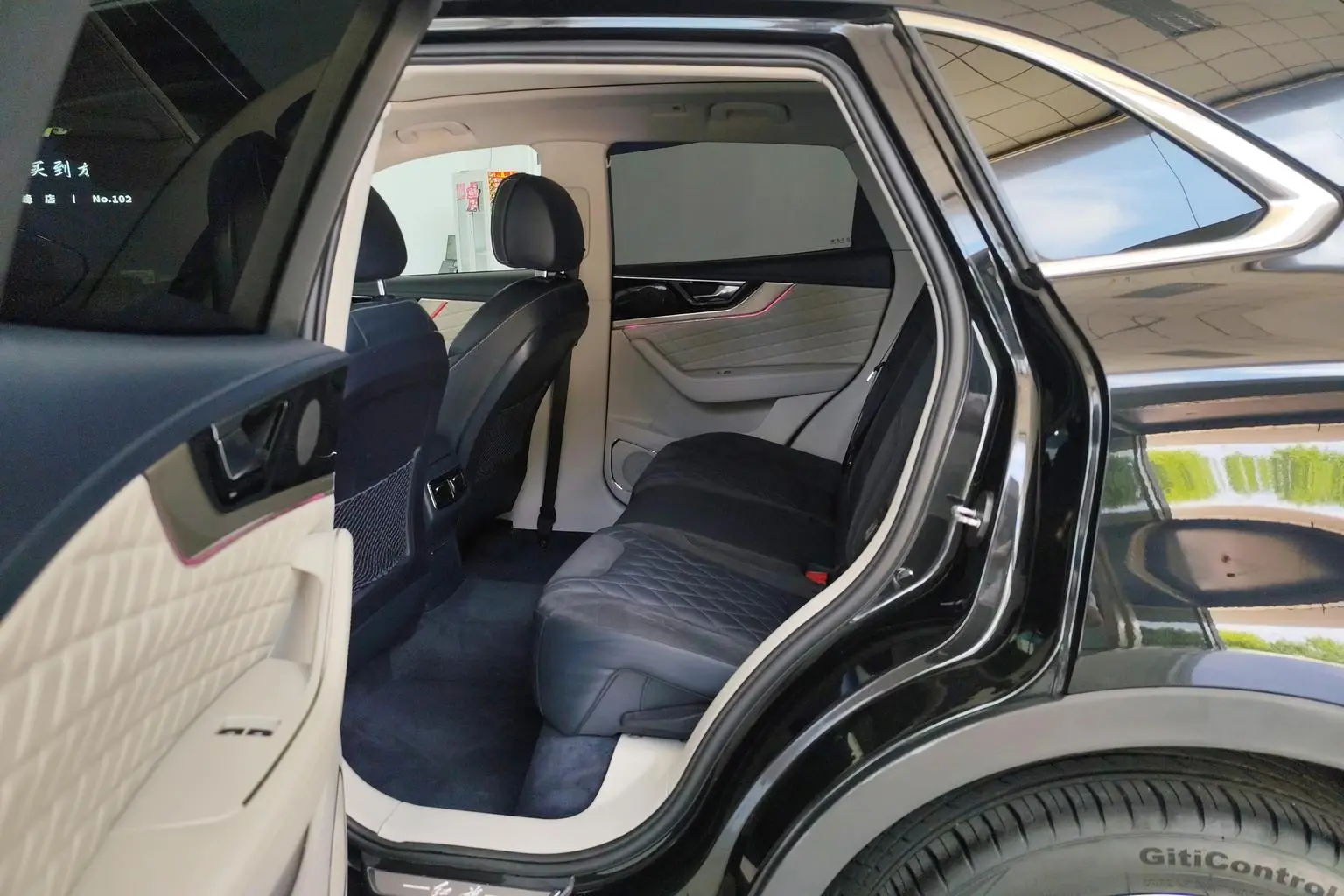 Hongqi HS5 2019 2.0T Connected Flagship Enjoy 4WD