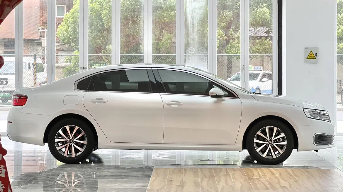 Citroen C6 2021 400THP Comfort