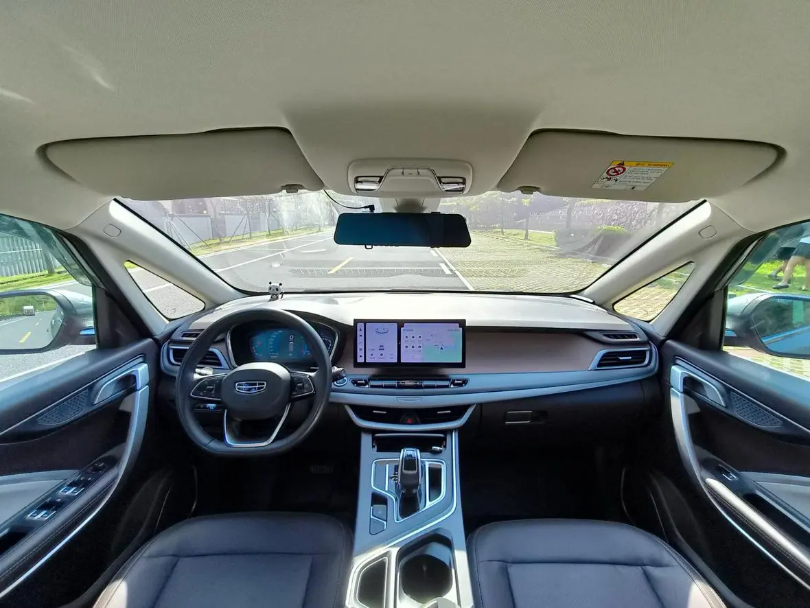 Geely 2025 L 1.5TD DCT